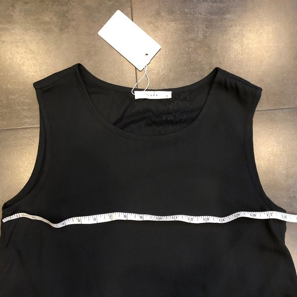 Black sleeveless top with lace underlay - Picture 6 of 7